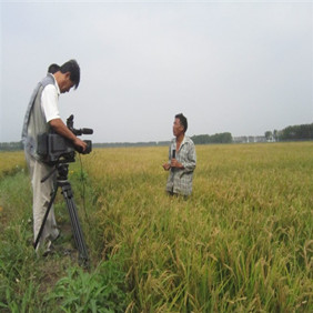 2012年雙鴨山地區(qū)禾康改良劑推廣站成立(圖7)